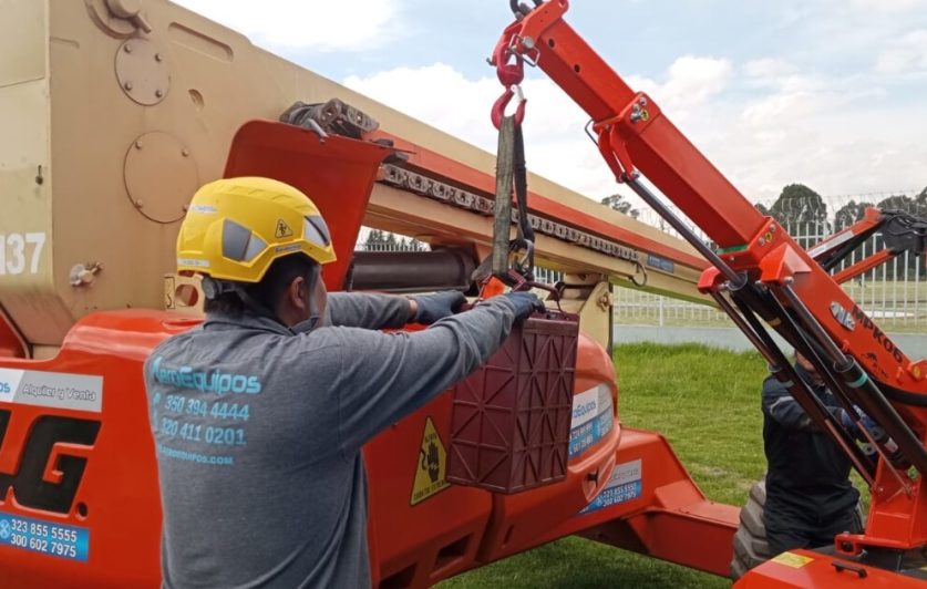 Como_AEROEQUIPOS_Garantiza_la_Seguridad_y_Eficiencia_de_sus_Plataformas_Elevadoras_000